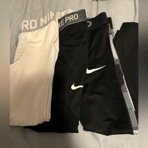 Boys Nike leggings bundle (3) size small